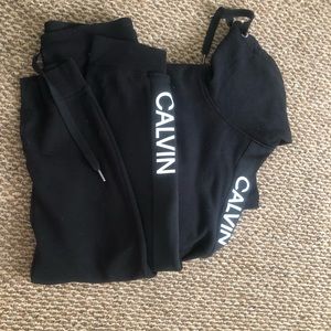 Calvin Klein sweat suit set worn once XL